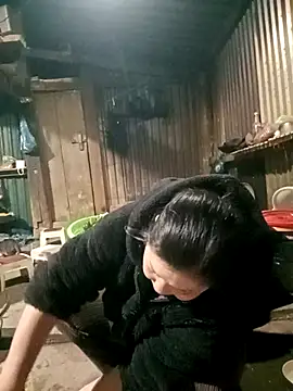 sary-hot2x online show from 16, 12, 2025