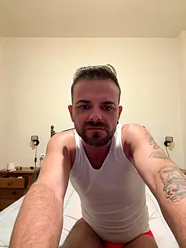 Clandestino00 online show from 5, 12, 2025