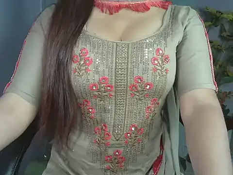 Hotty Suzuka online show from 18, 3, 2026