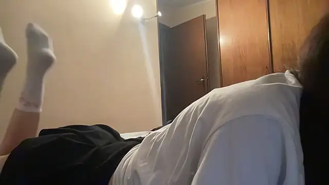 lonelymandy online show from 4, 12, 2025