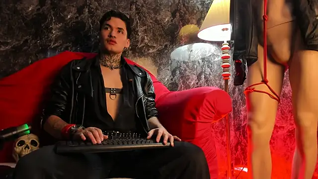 Snapshot of AlecBanne chatting on 17, 3, 2026 AlecBanne online show from 17, 3, 2026