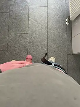 Snapshot of Dodo2223 chatting on 19, 1, 2026 Dodo2223 online show from 19, 1, 2026