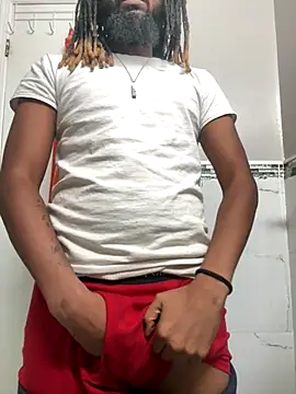 curvyuncut online show from 4, 12, 2025