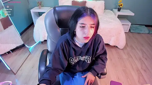 Snapshot of Celeste_Rous__ chatting on 19, 3, 2026 Celeste Rous online show from 19, 3, 2026