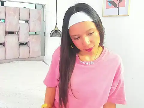 Snapshot of Hannah_stuart chatting on 20, 2, 2026 Hannah stuart online show from 20, 2, 2026