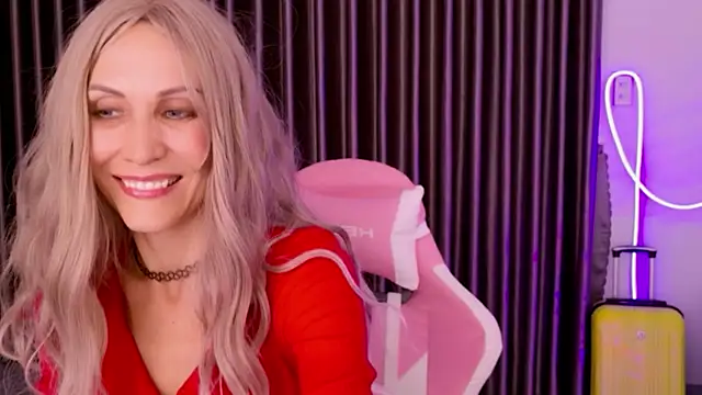 betty xoxoo online show from 26, 2, 2026