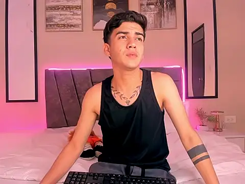 Feiccer Thomson1 online show from 1, 2, 2026