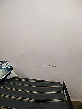 Snapshot of U_cum499 chatting on 16, 12, 2025 U cum499 online show from 16, 12, 2025