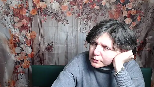 LunaDobra online show from 1, 2, 2026