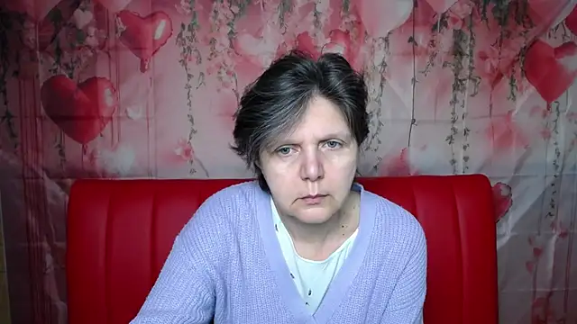 LunaDobra online show from 4, 2, 2026