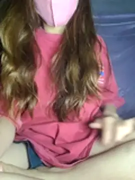 Snapshot of polly_chan chatting on 14, 12, 2025 polly chan online show from 14, 12, 2025