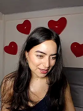 saasha Petit online show from 13, 2, 2026