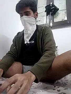 Bigdickboy2406 online show from 16, 12, 2025