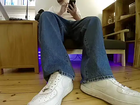 Snapshot of jonas_camboy chatting on 28, 2, 2026 jonas camboy online show from 28, 2, 2026