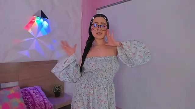 Snapshot of abby_angel_1 chatting on 16, 12, 2025 abby angel 1 online show from 16, 12, 2025