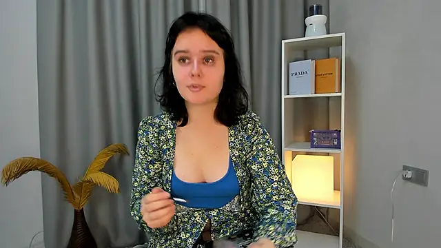 TracyLilith online show from 14, 12, 2025