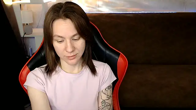 MiaBun1 online show from 12, 1, 2026