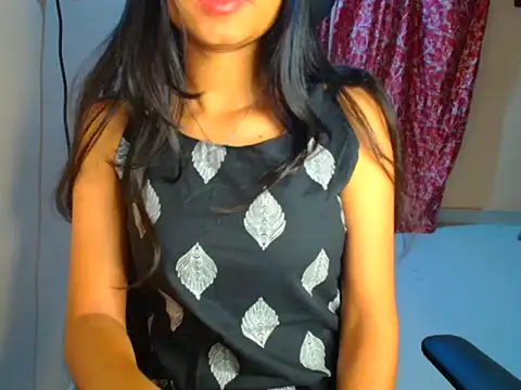 Snapshot of Sexy_Sanaya2 chatting on 28, 3, 2026 Sexy Sanaya2 online show from 28, 3, 2026