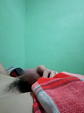 Snapshot of Sqinny_Teen chatting on 18, 12, 2025 Sqinny Teen online show from 18, 12, 2025