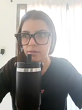 lililovexx online show from 1, 2, 2026