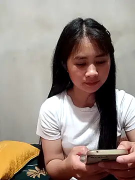 Him MountainGirl online show from 25, 2, 2026