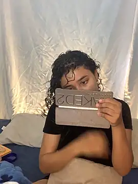 ladulcemary  online show from 8, 3, 2026