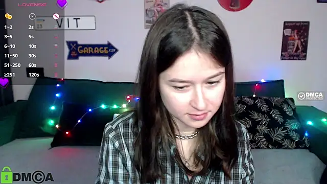 Snapshot of Bellaa_Dream1 chatting on 18, 12, 2025 Bellaa Dream1 online show from 18, 12, 2025