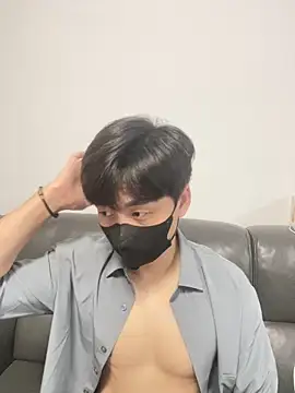 kimze7 online show from 18, 12, 2025