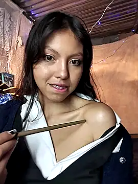 Snapshot of Princess_elia chatting on 7, 2, 2026 Princess elia online show from 7, 2, 2026