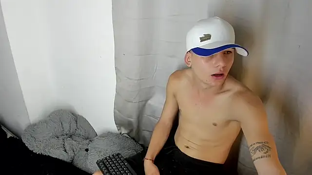 Snapshot of angel_boy_sex chatting on 14, 12, 2025 angel boy sex online show from 14, 12, 2025