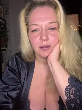 JenniferCarmen online show from 2, 2, 2026