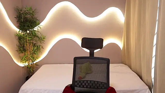 simone sky online show from 16, 3, 2026