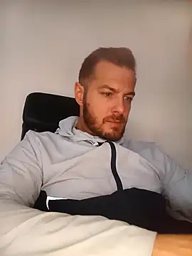 cheekycherryx online show from 1, 4, 2026