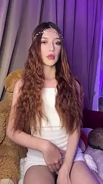 Snapshot of HoneyWeebsss chatting on 24, 2, 2026 HoneyWeebsss online show from 24, 2, 2026