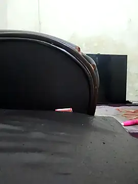 UP-Girl online show from 22, 12, 2025