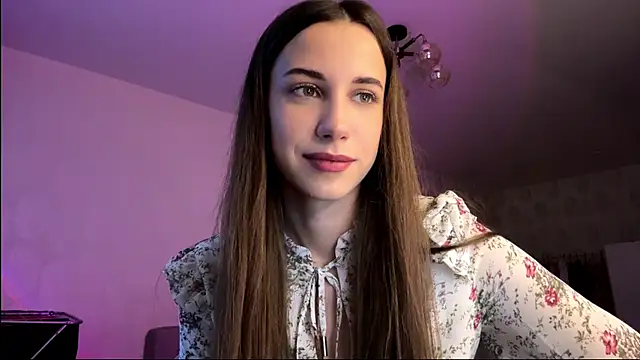 Snapshot of ChristianaLopze chatting on 15, 12, 2025 ChristianaLopze online show from 15, 12, 2025