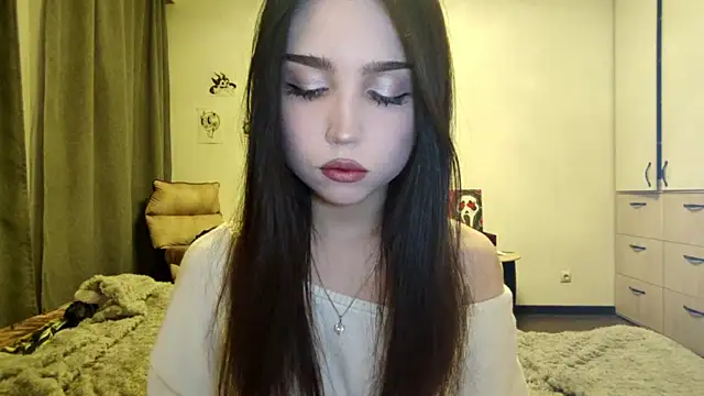 Qwami Amie online show from 25, 2, 2026