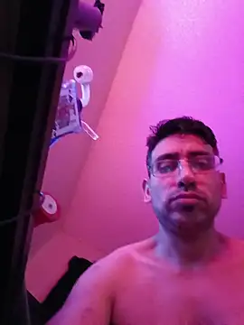  Ramone666 online show from 5, 1, 2026