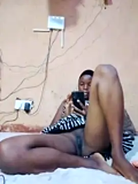 Snapshot of SEXY-NAIMA chatting on 17, 3, 2026 SEXY-NAIMA online show from 17, 3, 2026