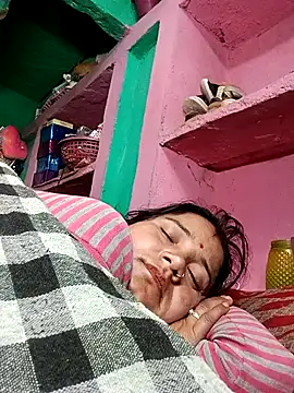 Kinjal pande online show from 17, 12, 2025