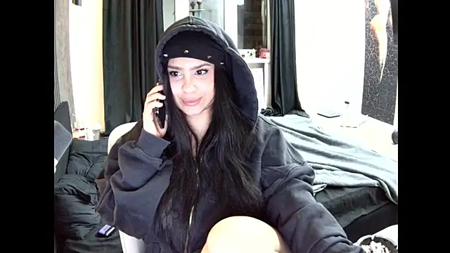 Nicole Pars online show from 23, 2, 2026