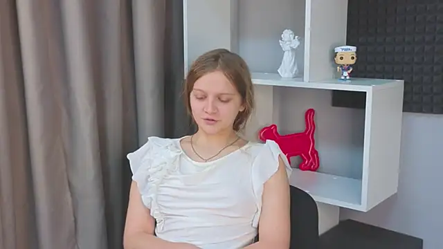 HazeElariel online show from 18, 3, 2026