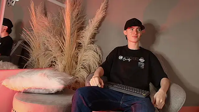 LioyQueen online show from 18, 1, 2026