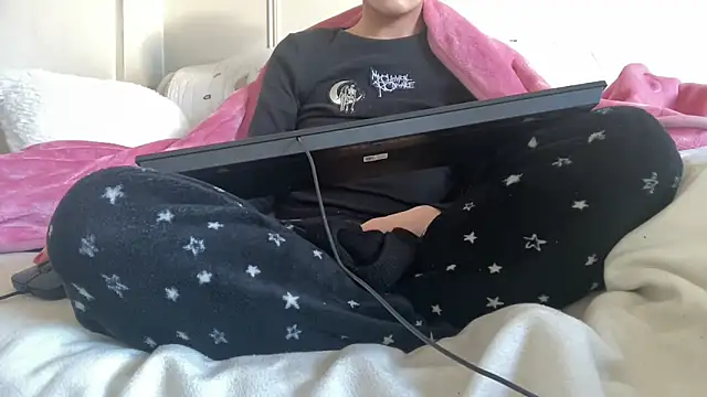 ijustturned18today online show from 14, 2, 2026