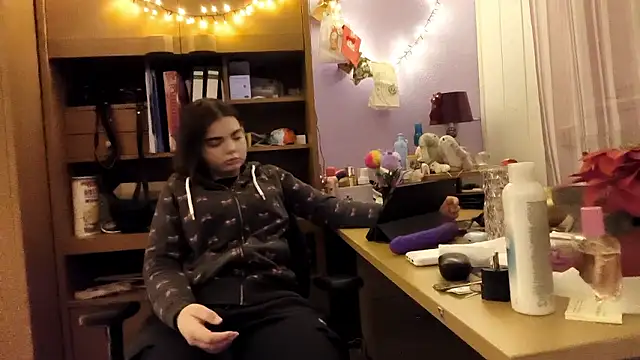 Mona Slearys online show from 16, 1, 2026