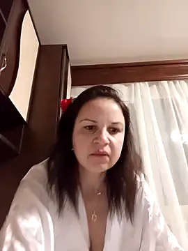 NikkyNatural online show from 4, 2, 2026