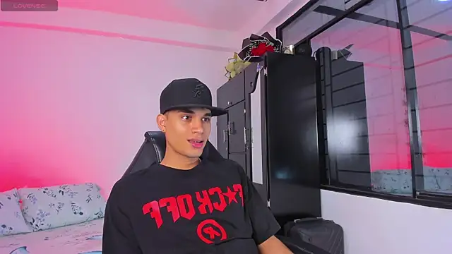 Snapshot of Michael_Jordan_zz chatting on 10, 1, 2026 Michael Jordan zz online show from 10, 1, 2026