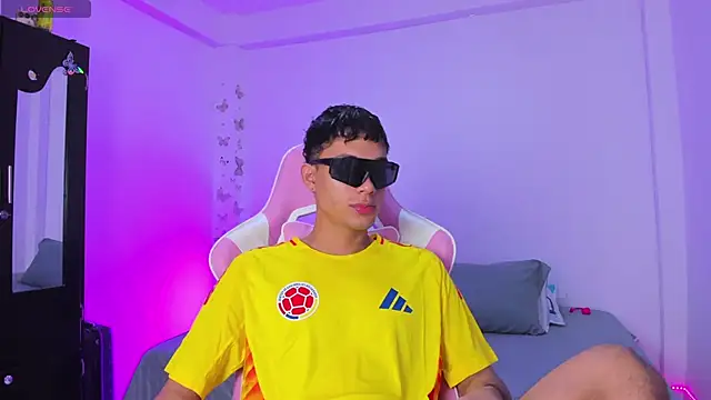 Snapshot of Michael_Jordan_zz chatting on 2, 2, 2026 Michael Jordan zz online show from 2, 2, 2026