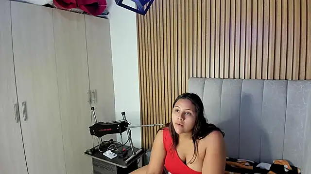 TiifanyGrey online show from 6, 1, 2026