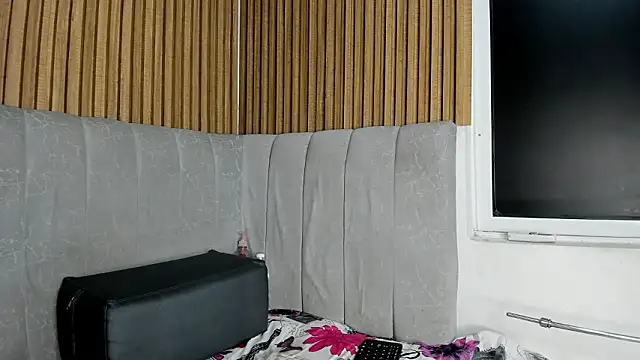 TiifanyGrey online show from 18, 1, 2026